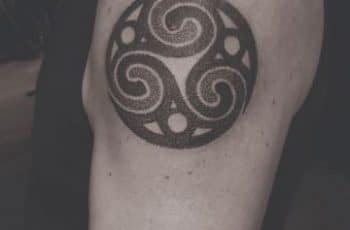 Detalles en tatuajes mandalas celtas 8 simbolos