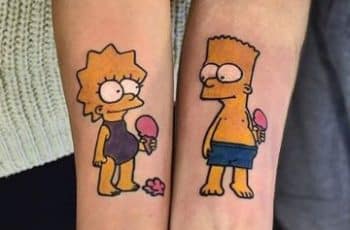 2 tatuajes de bart y lisa simbolicos para hermanos