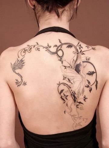 tatuajes de hadas con flores posicion