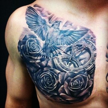 tatuajes de palomas con rosas negros