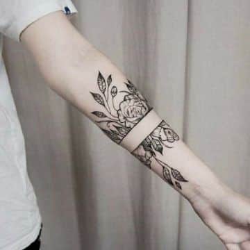 tatuajes de pulseras de flores originales