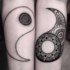 Originales tatuajes de yin yang en brazo 2020