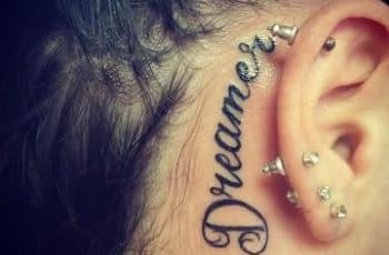 4 ideas en tatuajes detras de la oreja para chicas