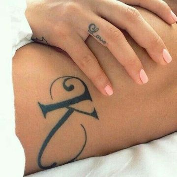 tatuajes con la letra k en costados