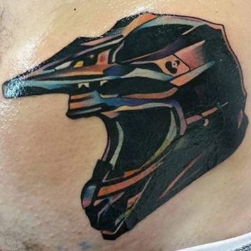 tatuajes de cascos de motocross a colores