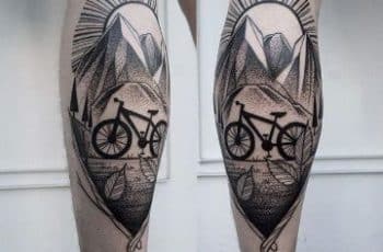 Conceptuales tatuajes de bicicletas de montaña en 3 zonas