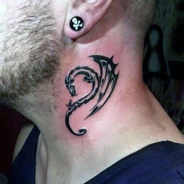 tatuajes de dragones en el cuello tribal