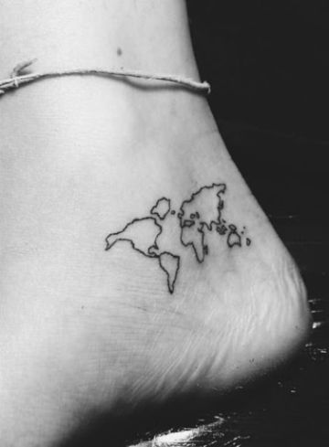 tatuajes pequeños sobre viajar mapa mundi