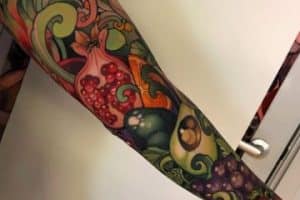 tatuajes de frutas y verduras mangas