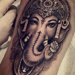 Geniales tatuajes de elefantes indios bajo 3 conceptos