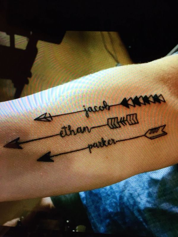 tatuajes de familia para mujer flechas
