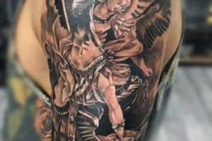 tatuajes de san miguel arcangel alta carga en detalles