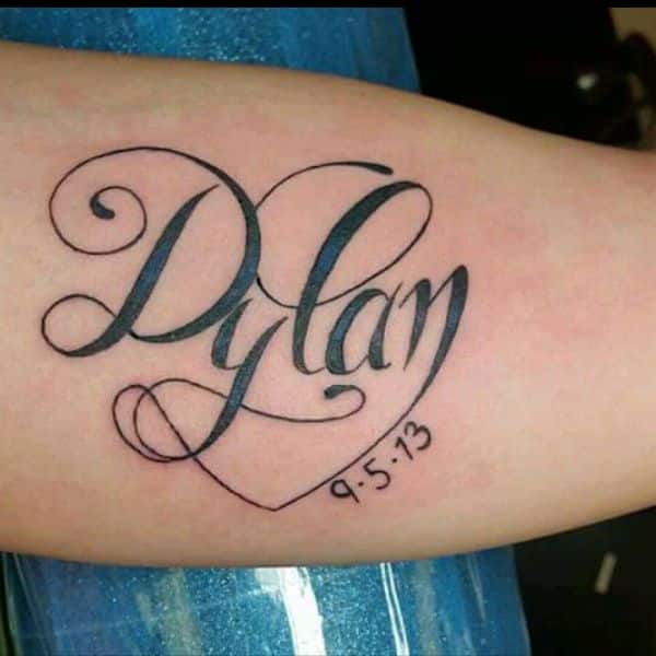 tatuajes con el nombre de dylan con fecha