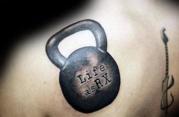 Ideas en tatuajes de gym para hombres 2 efigies