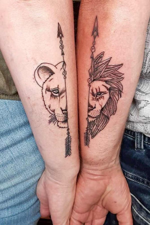 tatuajes de parejas de leones delineado