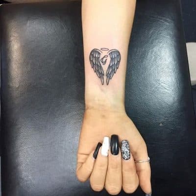 5 ideas en tatuajes en memoria de abuelos y padres