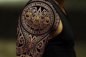 tatuajes de aztecas en el brazo calendario tribal
