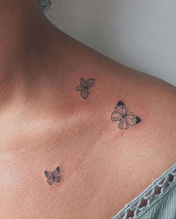 tatuajes de mariposas en el hombro pequeñas