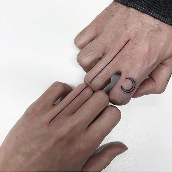 tatuajes minimalistas en pareja creativos