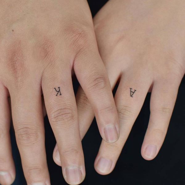 tatuajes pequeños minimalistas para parejas