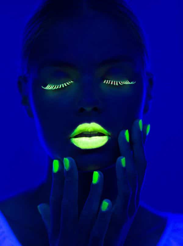 pinturas corporales neon efecto simple