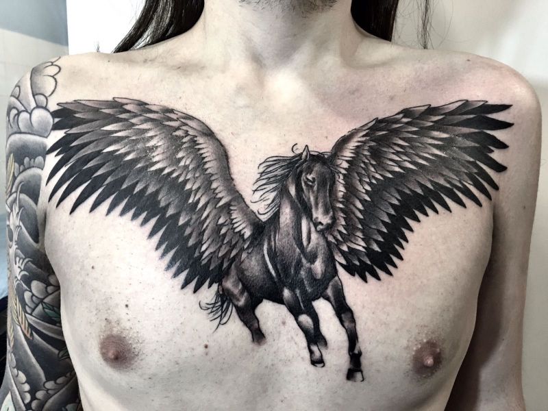 tatuajes de caballos para hombres alados