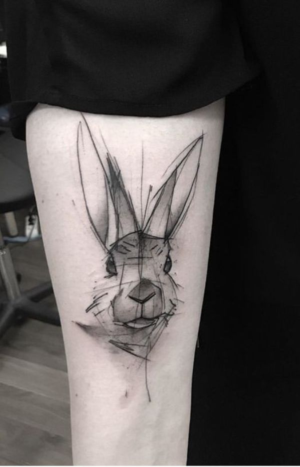 tatuajes de conejos para mujeres al estilo boceto