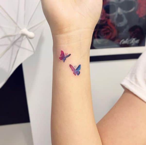 tatuajes mariposas pequeñas coloridas