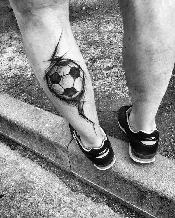 tatuaje de futbol en la pierna efectos