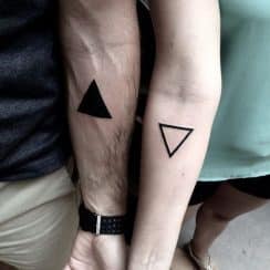 Ideas tatuajes de dos hermanos hombres y 2 mujeres