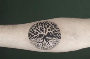 4 conceptos con tatuajes en el brazo arbol de la vida bnw