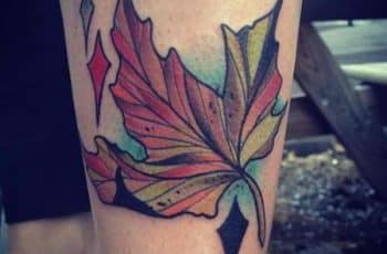 Coloridos tatuajes con hojas de otoño 3 significados
