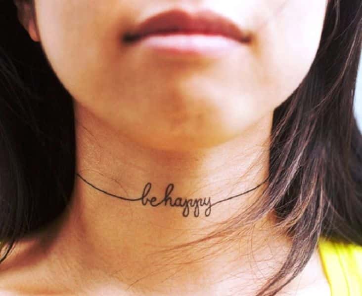 tatuajes alrededor del cuello frases