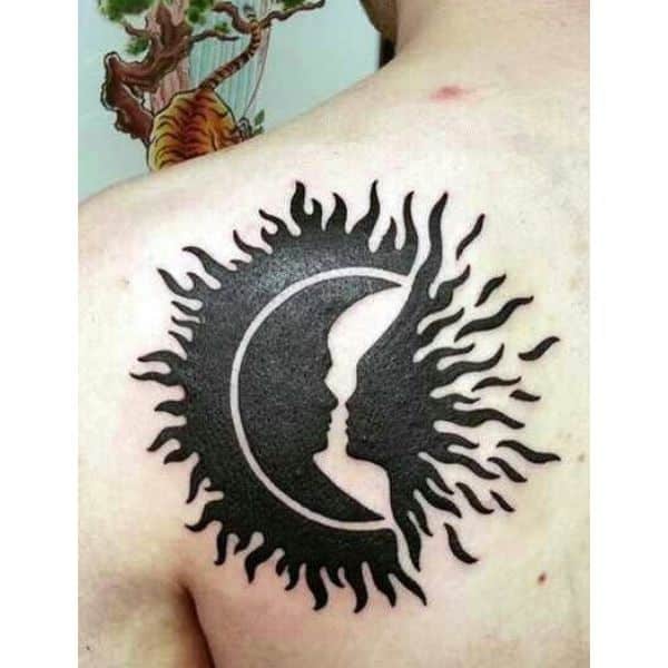 tatuajes de sol y la luna para hombres tribal