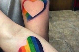 tatuajes de la bandera gay para parejas