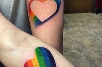 Estilos en tatuajes de la bandera gay junio 2022