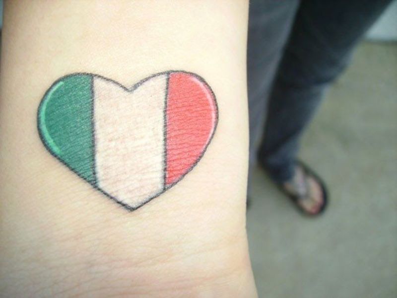 tatuajes de bandera de México corazon