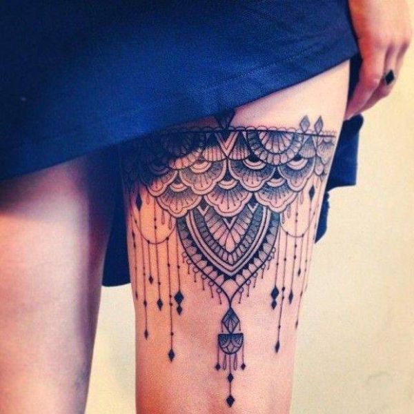 tatuajes árabes para mujer en piernas
