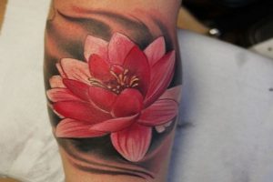 flor de loto roja tatuaje fondos negros