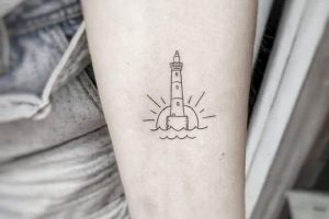 tatuajes de faros pequeños linea delgada