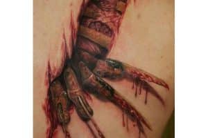 tatuajes que dan miedo rasgadura de la piel