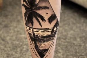 tatuajes de playa y mar blackwork