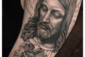 tatuajes católicos para hombres cristo