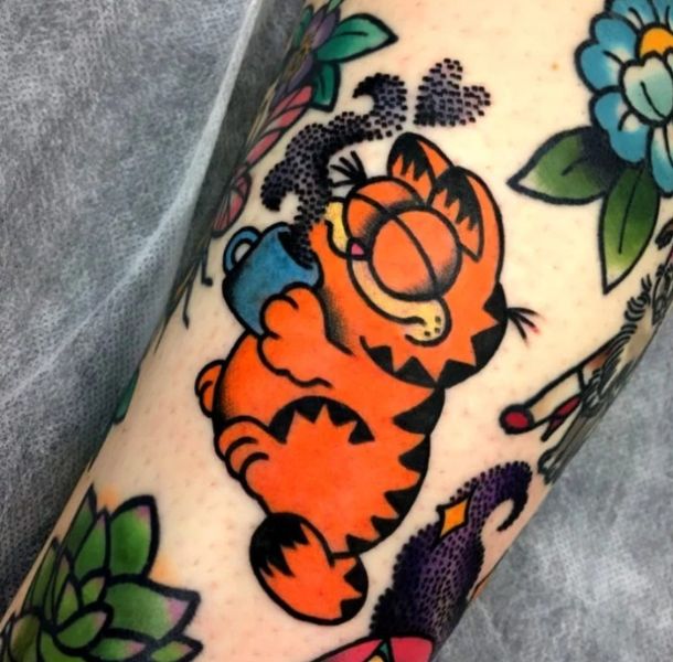 tatuajes de caricaturas de los 90 Garfield