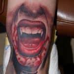 tatuajes de vampiros para hombres bocas