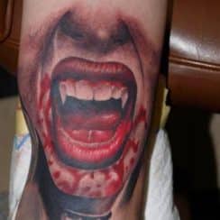 Detallistas tatuajes de vampiros para hombres 5 referencias